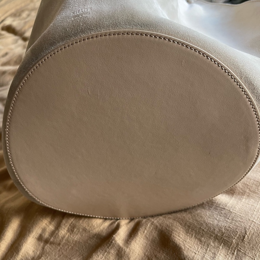 KHAITE Medium Lotus Tote in Grey Suede - Picture 15 of 16